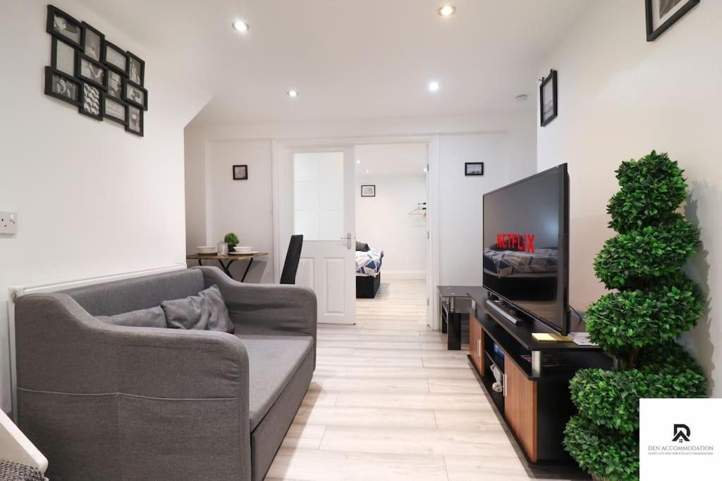 Den Accommodation & Short Lets Greenwich London - 3 Bed House Dış mekan fotoğraf