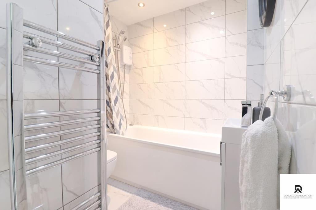 Den Accommodation & Short Lets Greenwich London - 3 Bed House Dış mekan fotoğraf