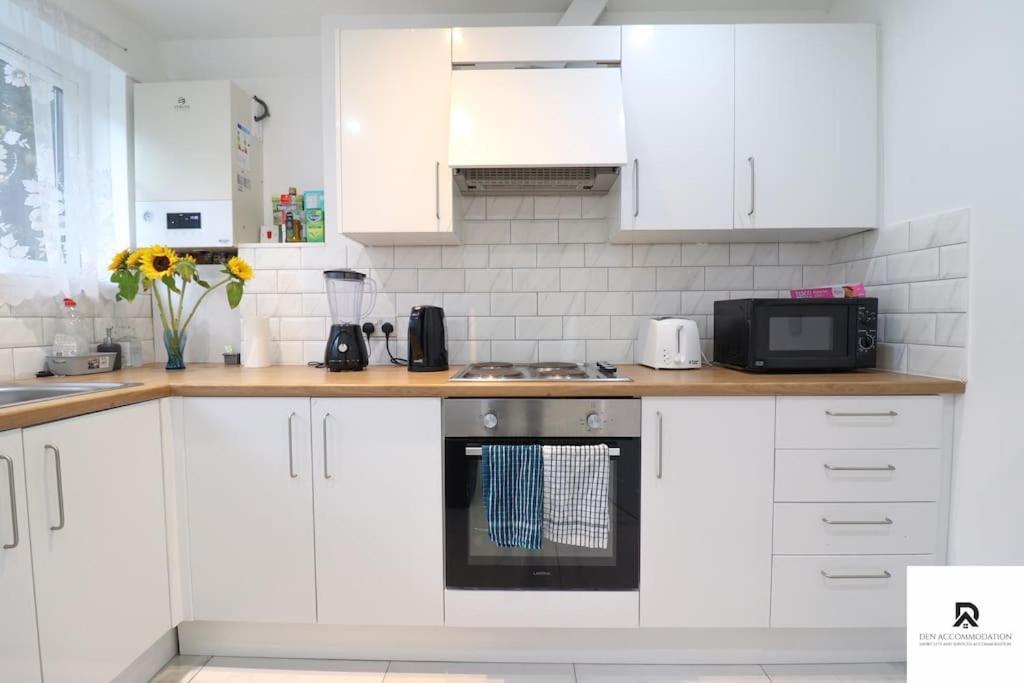 Den Accommodation & Short Lets Greenwich London - 3 Bed House Dış mekan fotoğraf