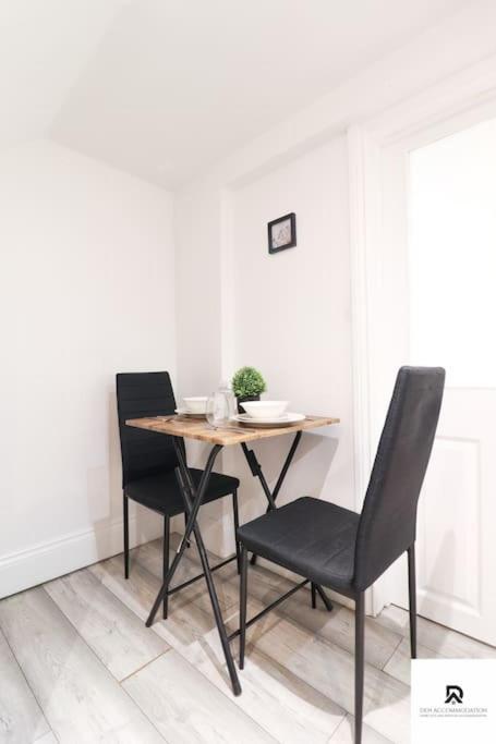 Den Accommodation & Short Lets Greenwich London - 3 Bed House Dış mekan fotoğraf
