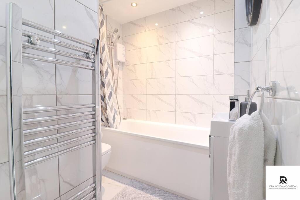Den Accommodation & Short Lets Greenwich London - 3 Bed House Dış mekan fotoğraf