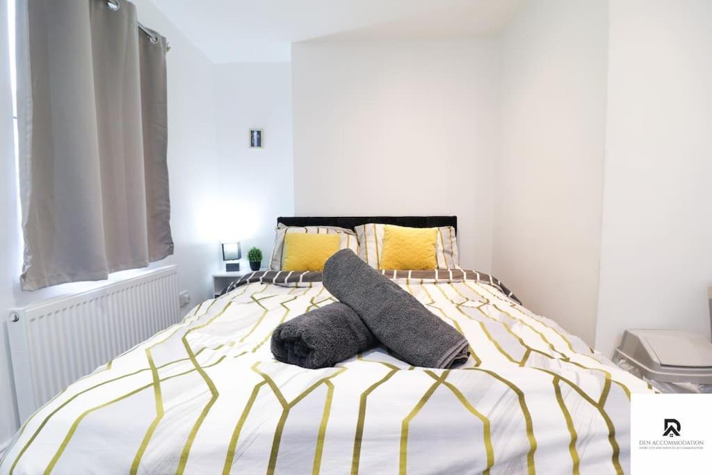 Den Accommodation & Short Lets Greenwich London - 3 Bed House Dış mekan fotoğraf