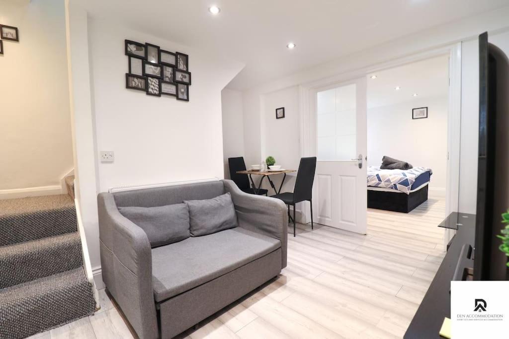 Den Accommodation & Short Lets Greenwich London - 3 Bed House Dış mekan fotoğraf